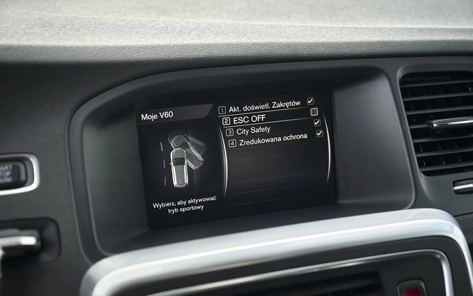 Volvo V60 cena 57800 przebieg: 207000, rok produkcji 2017 z Zawiercie małe 781